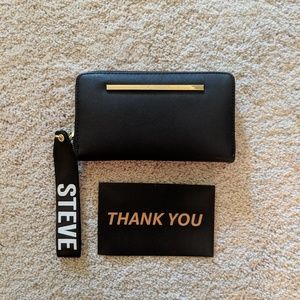 Steve Madden Zip Around Wallet